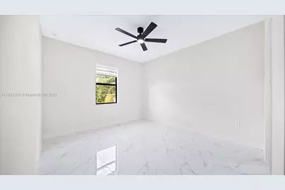 1015 Merry St, Lehigh Acres, FL 33974 - Photo 20