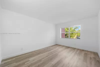 9601 Sunrise Lakes Blvd #206, Sunrise, FL 33322 - Photo 8