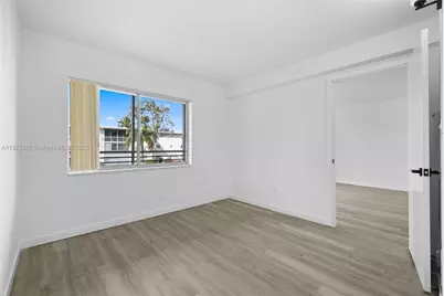 2770 S Garden Dr S #201, Lake Worth, FL 33461 - Photo 16