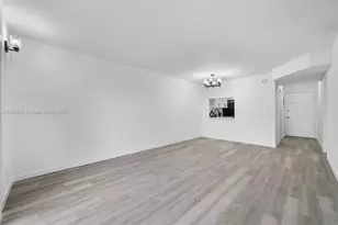 2770 S Garden Dr S, Lake Worth, FL 33461 - Photo 4