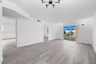 2770 S Garden Dr S, Lake Worth, FL 33461 - Photo 6