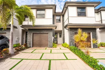 15824 NW 91st Ct, Miami Lakes, FL 33018 - Photo 1