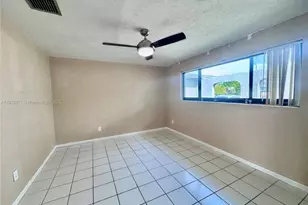 19720 SW 118th Pl, Miami, FL 33177 - Photo 8