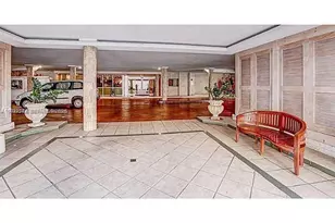 2655 Collins Ave, Miami Beach, FL 33140 - Photo 50