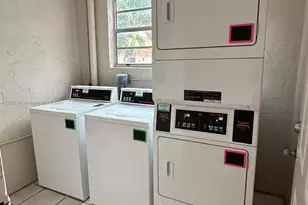 4655 Palm Ave, Hialeah, FL 33012 - Photo 12