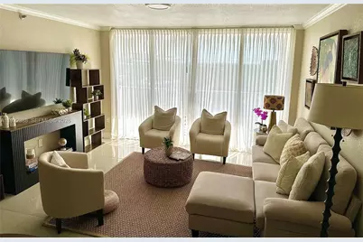 1700 NW N River Dr #907, Miami, FL 33125 - Photo 2