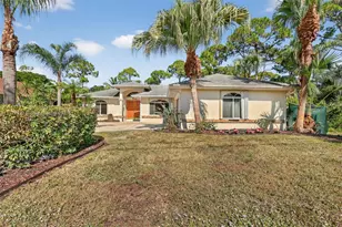 1833 SW Bellevue Ave, Port Saint Lucie, FL 34953 - Photo 2