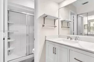 1361 Cottonwood Cir, Weston, FL 33326 - Photo 24