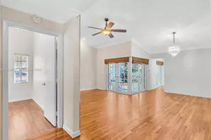 1361 Cottonwood Cir, Weston, FL 33326 - Photo 20