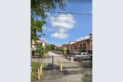 5261 W 25th Ct #904, Hialeah, FL 33016 - Photo 2