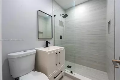 1615 NE 9th St, Fort Lauderdale, FL 33304 - Photo 10