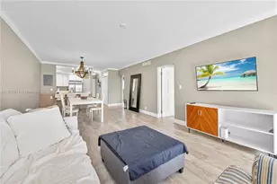900 SW 12th St, Fort Lauderdale, FL 33315 - Photo 18