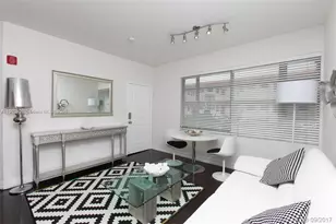 611 11th St, Miami Beach, FL 33139 - Photo 8