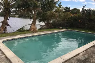 3705 SW 68th Ave, Miramar, FL 33023 - Photo 18