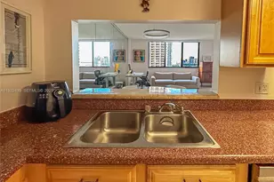 [Address not provided], Miami, FL 33131 - Photo 6