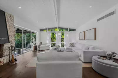 669 S Mashta Dr, Key Biscayne, FL 33149 - Photo 8
