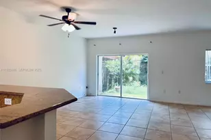 12708 SW 50th St, Miramar, FL 33027 - Photo 8