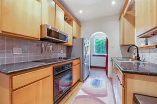 1029 Milan Ave, Coral Gables, FL 33134 - Photo 8