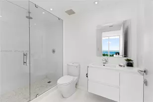 19955 NE 38th Ct, Aventura, FL 33180 - Photo 26