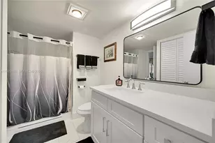 10187 Mangrove Dr, Boynton Beach, FL 33437 - Photo 24