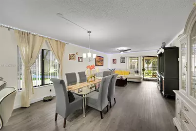 10187 Mangrove Dr #201, Boynton Beach, FL 33437 - Photo 8