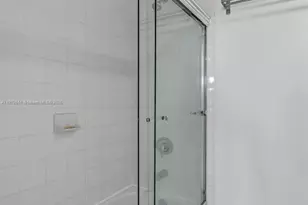 816 NW 11th St, Miami, FL 33136 - Photo 4