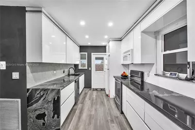 100 NW 123rd St, North Miami, FL 33168 - Photo 2