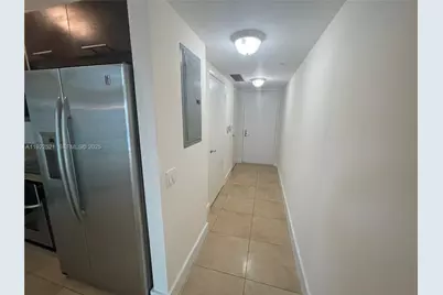 41 SE 5th St #914, Miami, FL 33131 - Photo 6