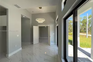 736 Cane St E, Other City - In The State Of Florida, FL 33974 - Photo 18