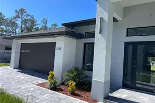 736 Cane St E, Other City - In The State Of Florida, FL 33974 - Photo 8
