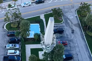 300 Bayview Dr, Sunny Isles Beach, FL 33160 - Photo 38