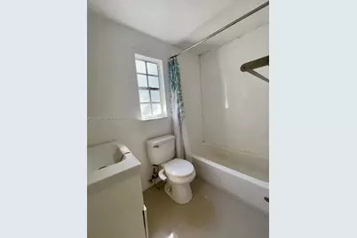 531 NE 68th St #1, Miami, FL 33138 - Photo 8