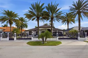 14252 SW 30th St, Miami, FL 33175 - Photo 2