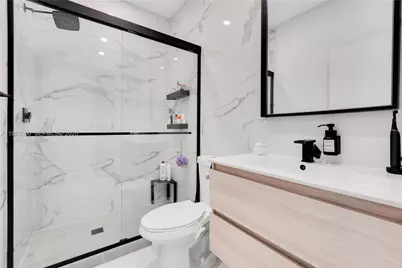 2320 SW 14th St, Miami, FL 33145 - Photo 20