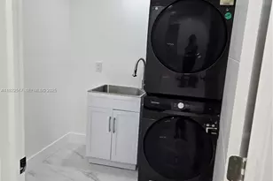 987 NE 145, North Miami, FL 33161 - Photo 30