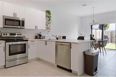 23471 SW 129th Ave, Homestead, FL 33032 - Photo 18