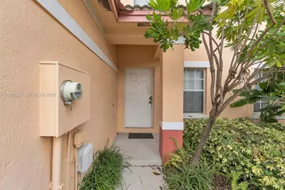 8761 SW 21st St, Miramar, FL 33025 - Photo 2