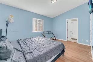 8761 SW 21st St, Miramar, FL 33025 - Photo 20