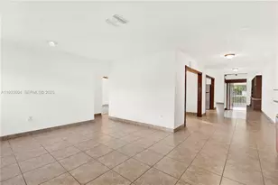 1020 SW 72nd Ave, Miami, FL 33144 - Photo 10