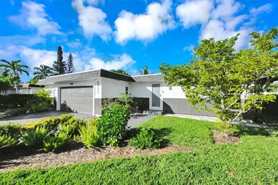 6303 NW 71st Ave, Tamarac, FL 33321 - Photo 4