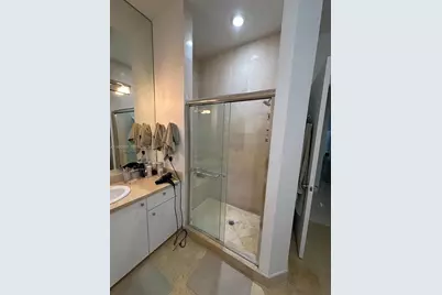 19900 E Country Club Dr #114, Aventura, FL 33180 - Photo 12