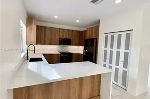 15254 SW 109th St, Miami, FL 33196 - Photo 8