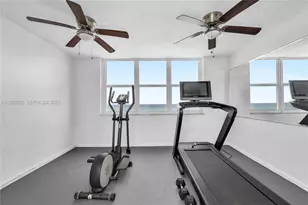 400 N Surf Rd, Hollywood, FL 33019 - Photo 30