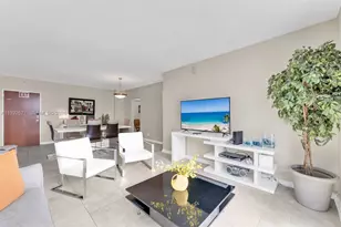 3801 S Ocean Dr, Hollywood, FL 33019 - Photo 14