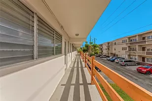 1450 NE 170th St, North Miami Beach, FL 33162 - Photo 18