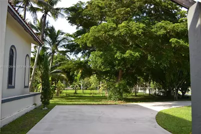 5425 SW 190th Ave, Southwest Ranches, FL 33332 - Photo 48