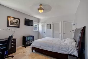 2455 Flamingo Dr, Miami Beach, FL 33140 - Photo 8