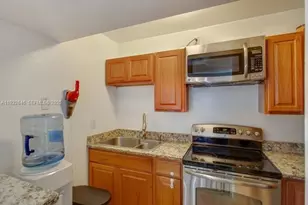 2455 Flamingo Dr, Miami Beach, FL 33140 - Photo 4