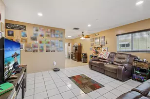 6003 NW 74th Ave, Tamarac, FL 33321 - Photo 8