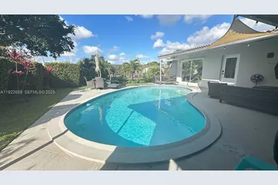 4455 NW 18th Ter, Oakland Park, FL 33309 - Photo 30